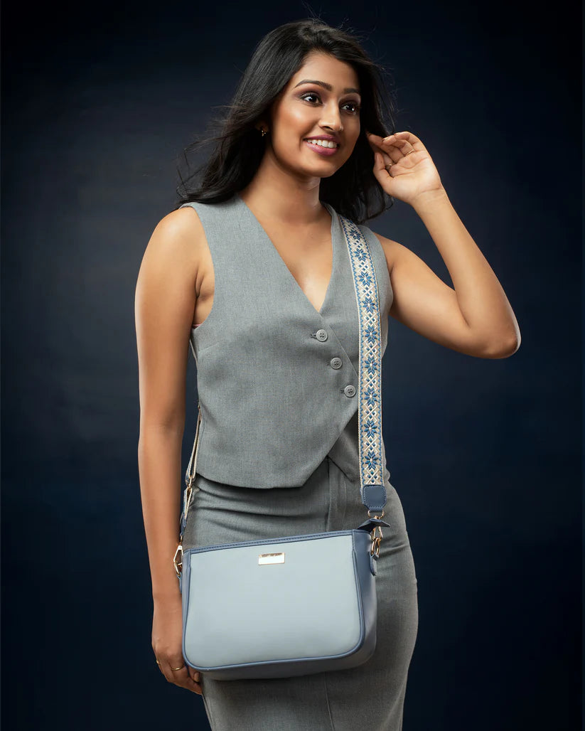 Ivory Lustre Sling bag