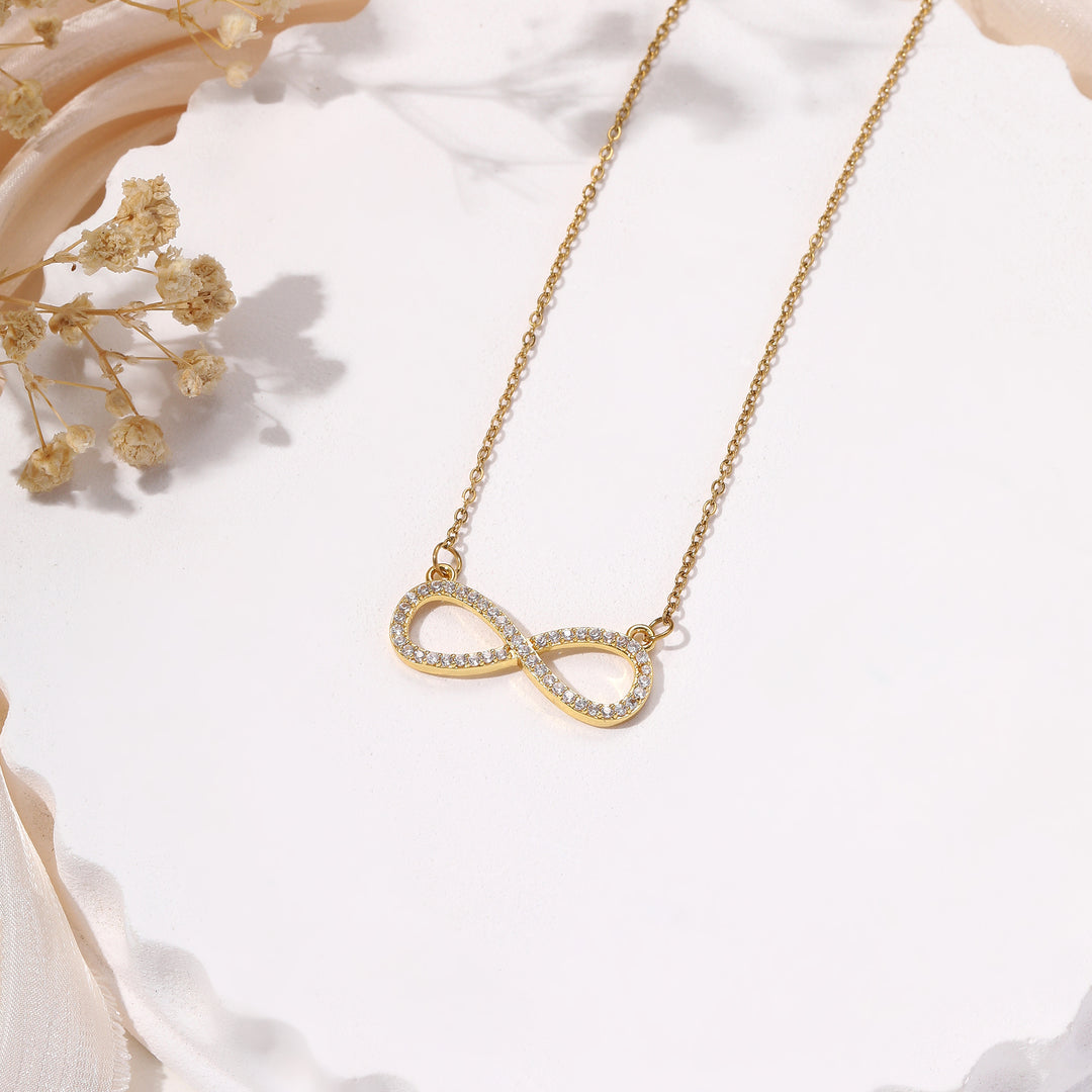 INFINITY LOVE GOLDEN CRYSTAL NECKLACE